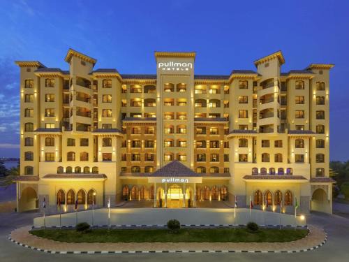 Ras Al Khaimah Resort | Pullman Resort Al Marjan Island