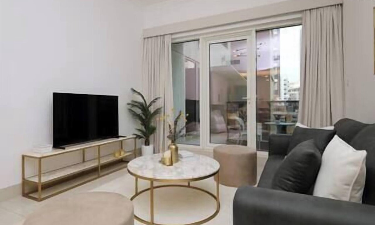 Dubai Apartment | Renovated Apt W Pool Near Dubai Airport & Downtown