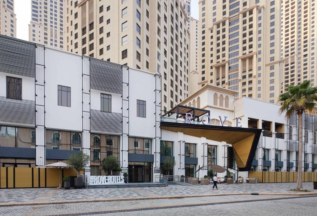 Dubai Marina Hotel | Rove JBR