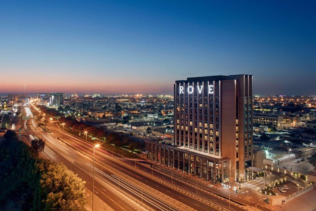 Dubai Hotel | Rove Trade Centre