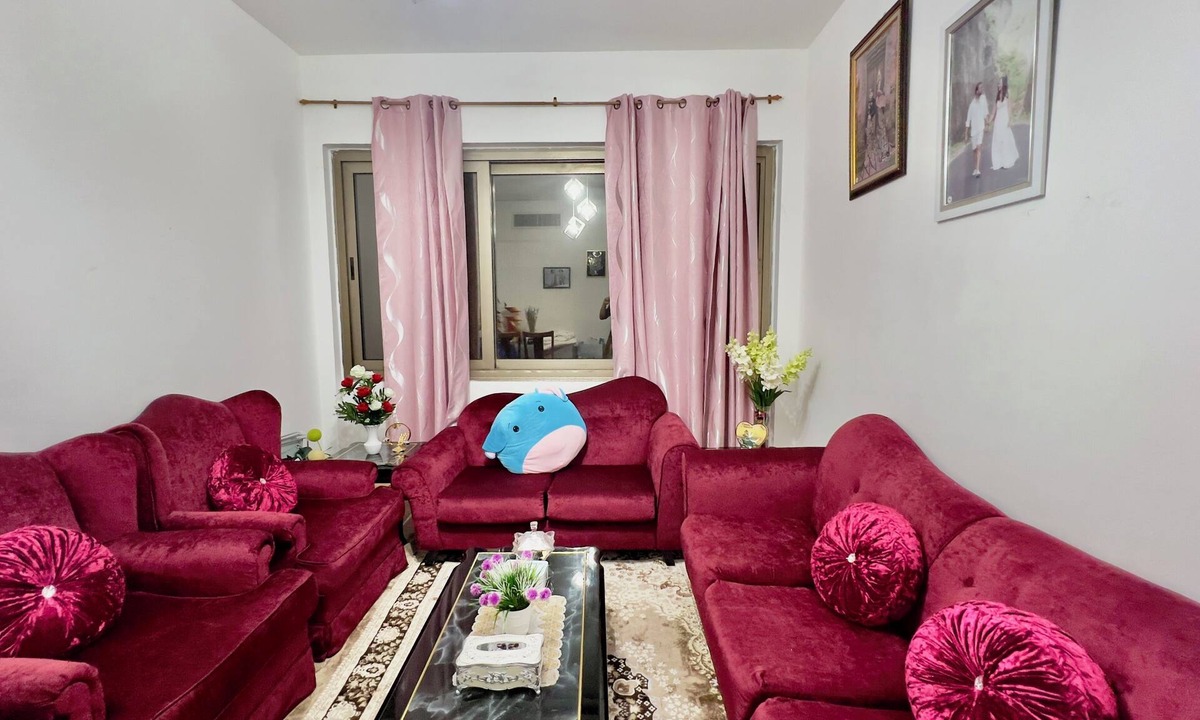 Abu Dhabi Apartment | Soothing 1-bedroom apartment with AC in Abu Dhabi