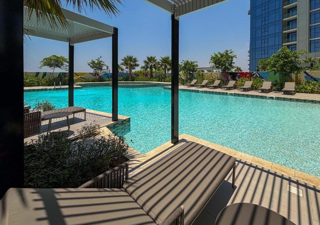 Sheikh Zayed Road Apartment | The Iconic Stay 2BR