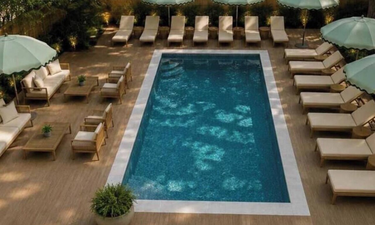 Cannonborough Elliotborough Apartment | The Iris, Signature Suite