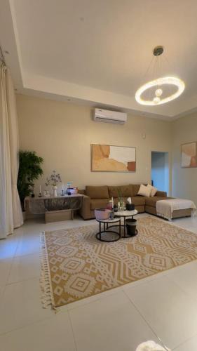 Hatta House | The Moonridge Retreat