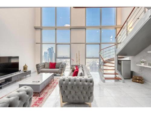 DIFC Apartment | THE PENTHOUSE near Burj Khalifa and Dubai Mall