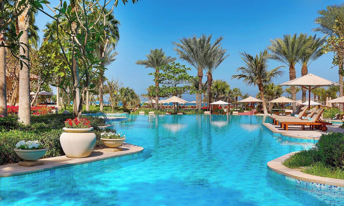 Jumeirah Beach Residence Hotel | The Ritz-Carlton, Dubai