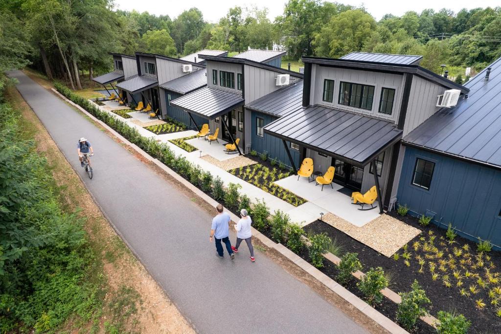 Travelers Rest Hotel | The Station by Compo Hotels