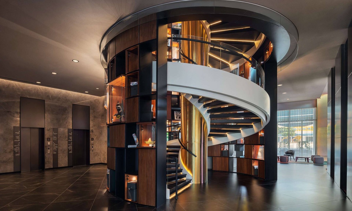 Abu Dhabi Resort | The WB Abu Dhabi, Curio Collection by Hilton