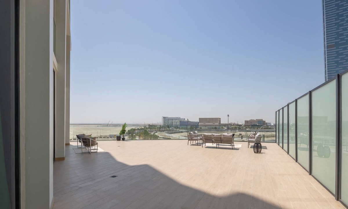 Abu Dhabi Apartment | Tranquil 2BR Maid's Room w Huge Balcony