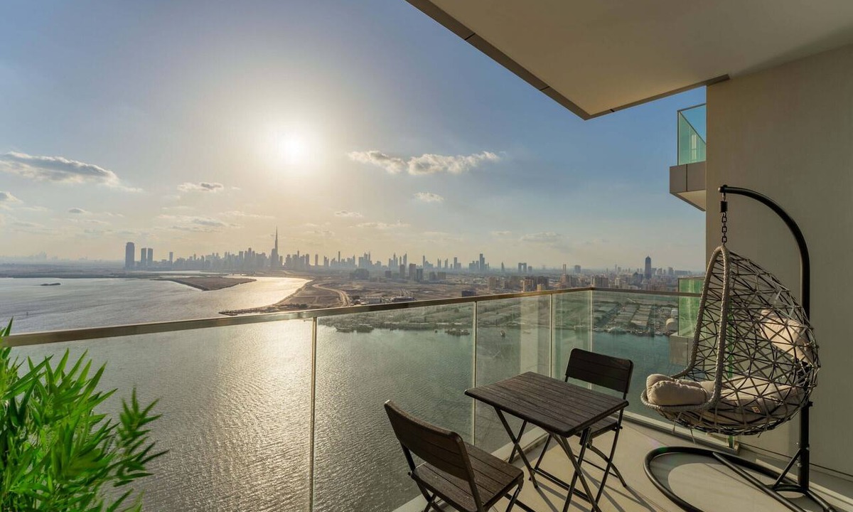 Dubai Apartment | Trendy Apt on the Creek w/Superb Dubai Skyline Vw