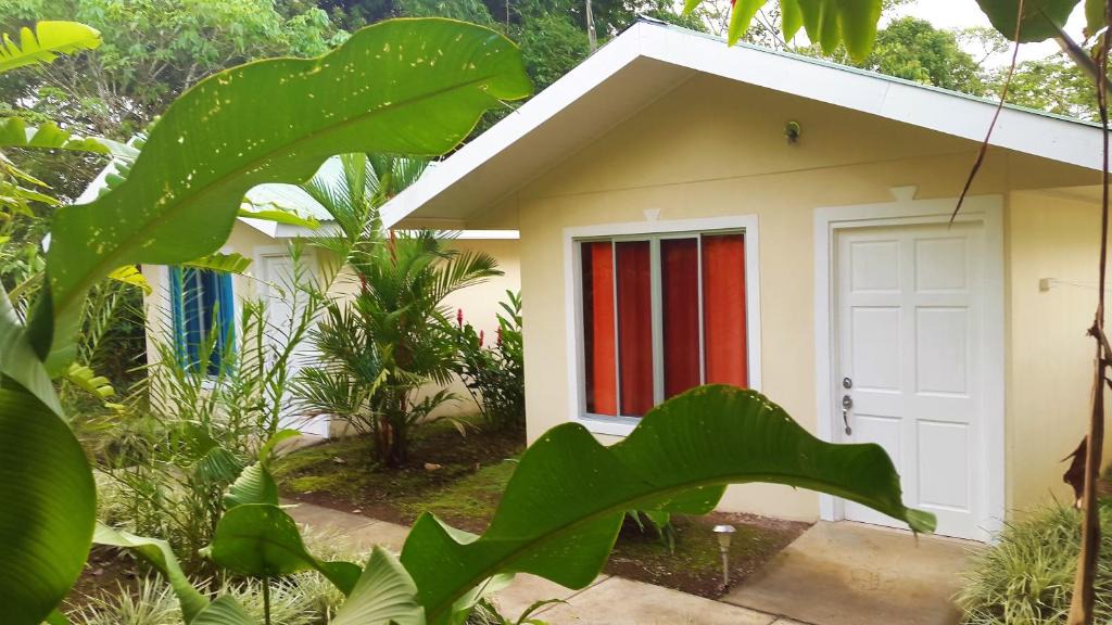 Pital House | Tropical Paradise Bungalows