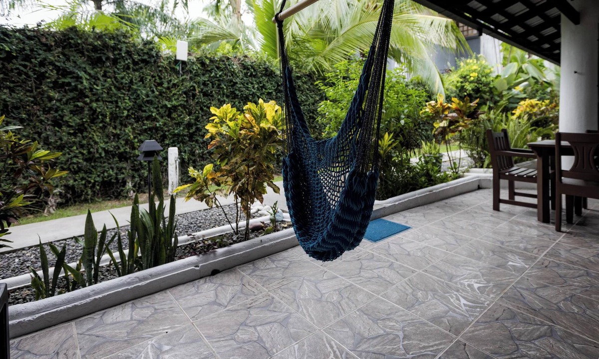 El Cerro Villa | Villa Junior # 4 w/Pool & Kitchen – Minutes from Manuel Antonio Beach