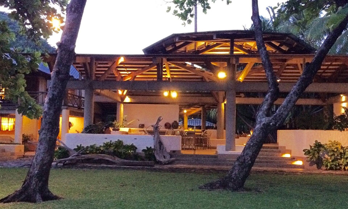 Playa San Miguel House | Villa Pietra Mare, Beachfront Paradise