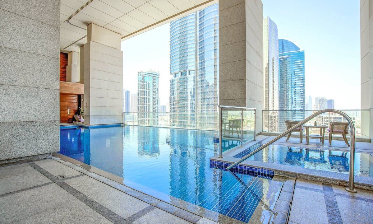 Jumeirah Lake Towers Hotel | voco Bonnington | Standard Room | JLT Base, Dubai Marina Minutes | 2 Units
