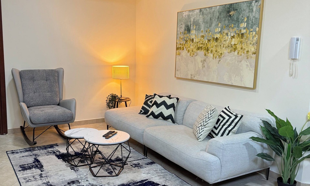 Jebel Ali Apartment | ZENstay - Modern 2BR in JLT - Near Marina, JBR and Metro