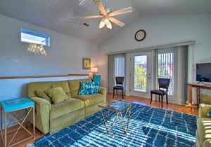 1/2 Mi to Riverwalk! Historic Dtwn Southport Condo