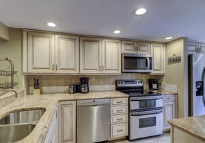 178 Greens- Short Walk to the Pool and Beach!