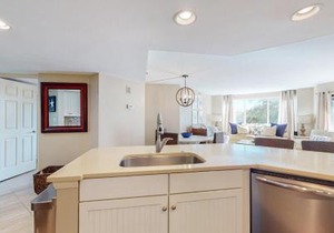 3231 Villamare