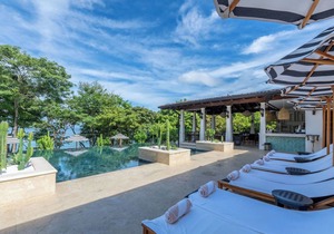 Iconic Oceanview Penthouse at Las Catalinas Beach Town