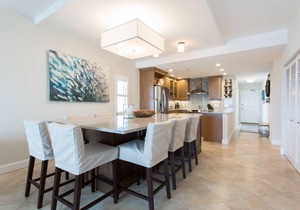 Luxury Unit - Top Floor Balcony on the Gulf- Crimson #302