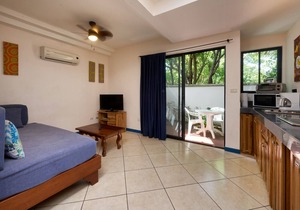 Only 350 meters from Tamarindo beach and downtown. In quiet and safe area.
