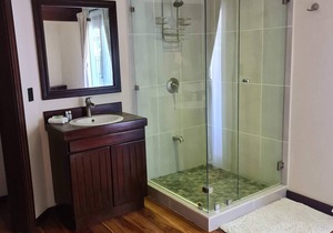 Zarcero King Room at Hona Beach Hotel