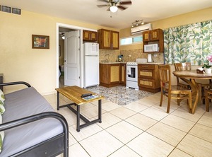Renovated Apar Downtown Coco Min Beach | Coco