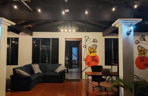 Barrio Pilo Hostel | Blackout Hostel