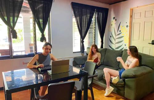 Barrio Pilo Hostel | Blackout Hostel