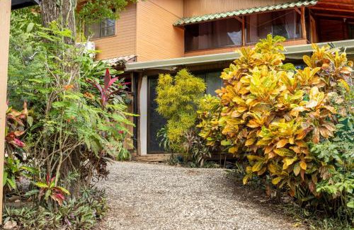 Avellanas Beach Cabin | Casa Playa Avellanas