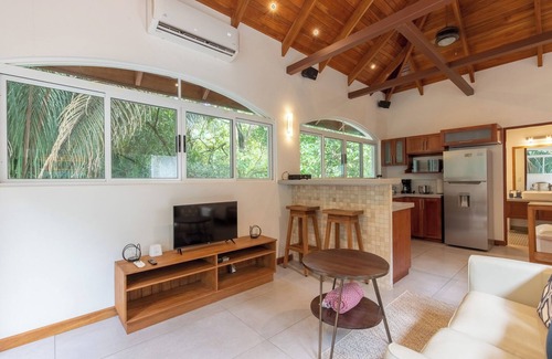 Nosara Apartment | CASITA MARIPOSA | STYLISH STUDIO RETREAT IN GUIONES