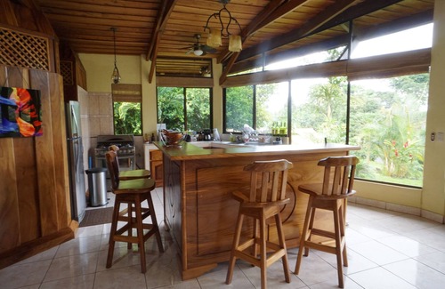 La Fortuna House | Cozy 3BR Home on Lake Arenal and Arenal Volcano. SEE SUMMARY FOR SPEC OFFER