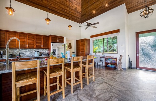 Ballena House | Luxury home w/private infinity pool & incredible views