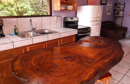 Monteverde House | MONTEVERDE - Comfy, well-equipped Cottage in woods with view!