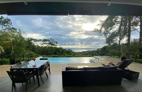 Ballena House | Three Suites with Ocean Views and Newly Expanded Pool