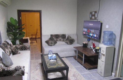 Al Hili Apartment | العين الهيلي مصباح ب1
