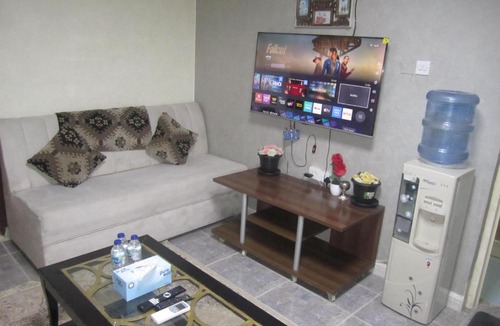 Al Hili Apartment | العين الهيلي مصباح ب1