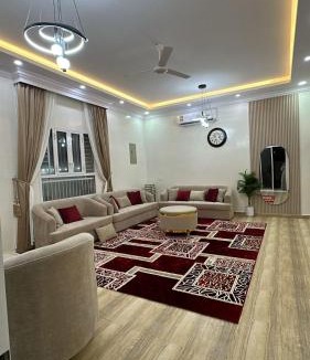 Al Ashkharah House | شالية مزايا الاشخرة