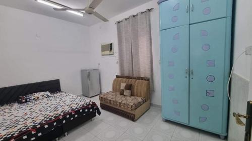 Al Khuwair Apartment | غرفه