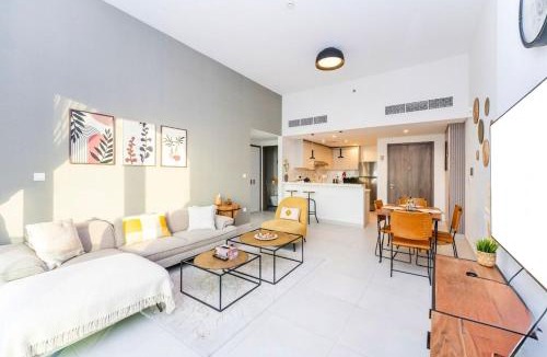 Bur Dubai Apartment | 1-Bedroom Apartment near Dubai Frame High Floor