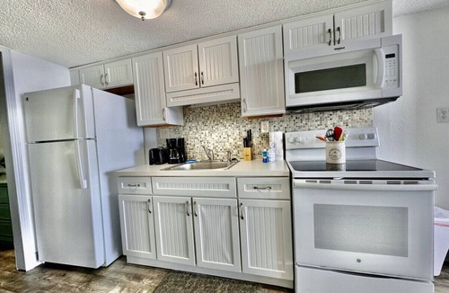 Myrtle Beach Condo | 1 Bedroom Oceanfront end unit in Myrtle Beach 1603