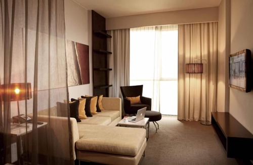 Sharjah Apartment | 1 Bedroom Suite near Sharjah International Airport