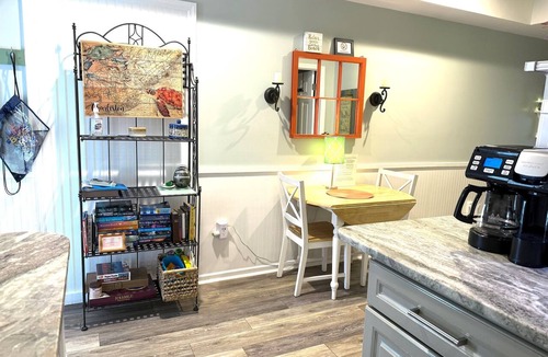 Isle of Palms Condo | #109 Heart of IOP 1st Fl Studio 4 Min Walk 2 Beach