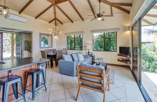 Dominicalito House | 147 m² House ∙ 2 bedrooms ∙ 6 guests