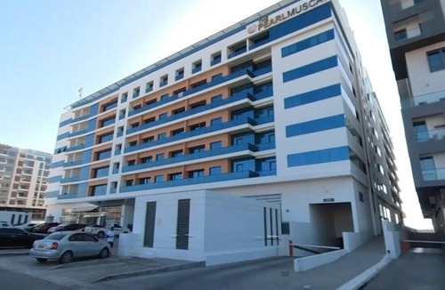 Muscat Apartment | 1BHK Near Airport, Pool, Parking