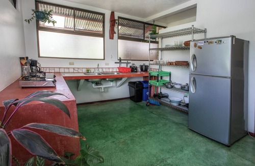 Quepos Hotel | 2-bedroom A/C Apartment in Quepos
