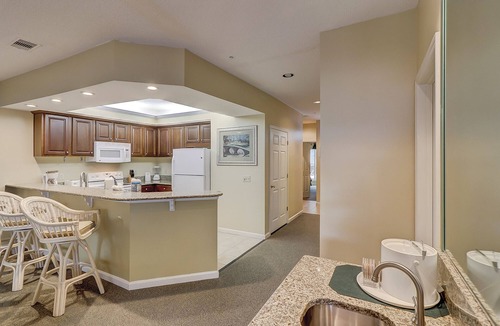 Palmetto Dunes Villa | 2 BR HHI Villa; Ocean Palms - Golf, Tennis, Full Westin Access & Walk to Beach