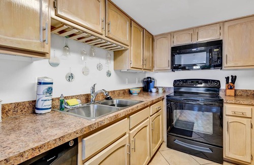 Surfside Beach Condo | *20% Off New Summer 2026 Bookings*