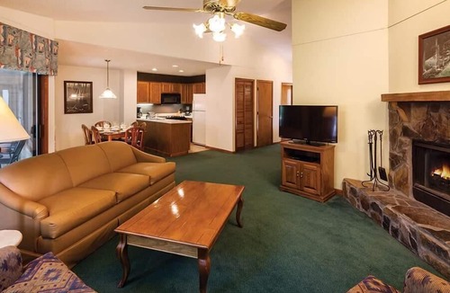 Sapphire Condo | 2br Unit - Golf, Boating, Skiing, Family Fun! FH