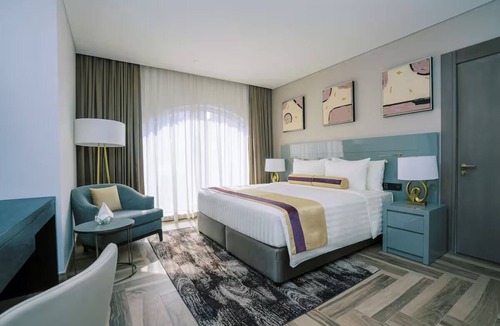 Al Muraqqabat Hotel | 3 Units | Rooftop Sky Luxury | Burj Khalifa, Spa Retreat & Deira Downtown